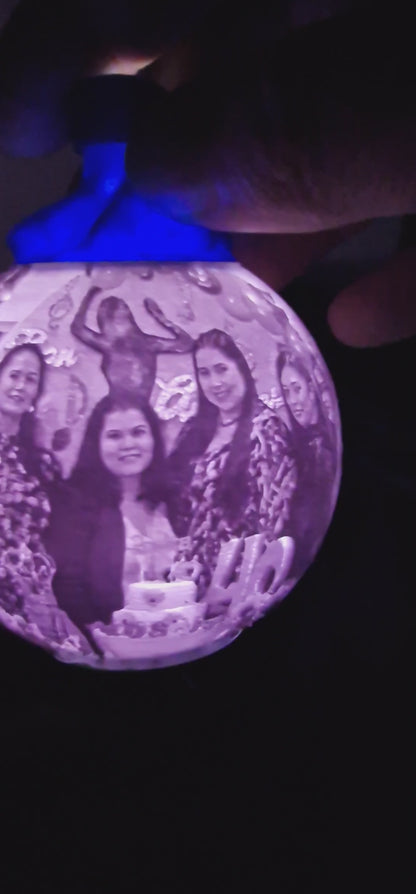 Boule de Noël Lithophane Personnalisée – Illuminez vos souvenirs !